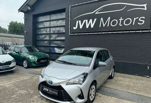 Toyota 1.5i VVT-i Hybrid * 2019