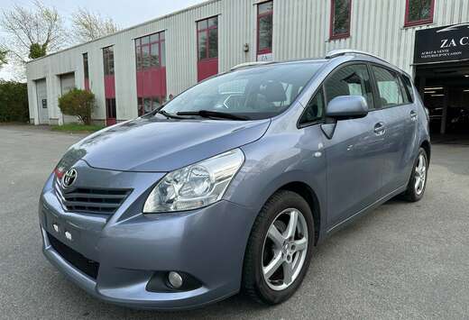 Toyota Verso 2.0 D-4D Premium 7pl. DPF