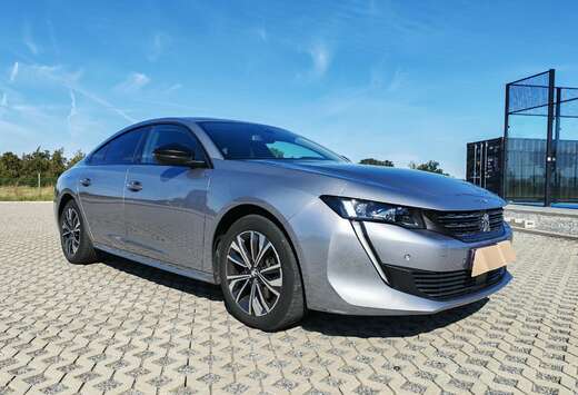 Peugeot 1.5 BlueHDi Allure Pack S&S