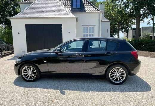 BMW 116i Checkered Flag