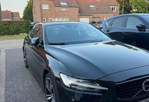 Volvo T8 Recharge AWD Plus Dark