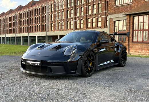 Porsche 911 GT3 RS Weissach PCCB PPF  Full blown blac ...