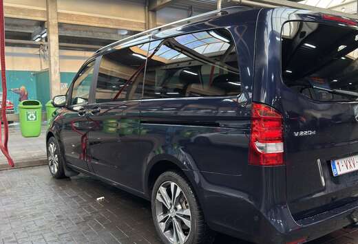 Mercedes-Benz d lang 4Matic 7G-TRONIC SCORE