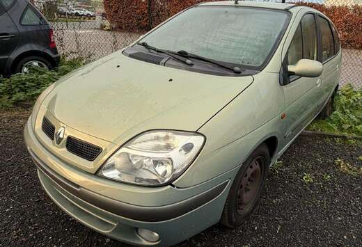 Renault Scenic 1.9 dCi 245.600km