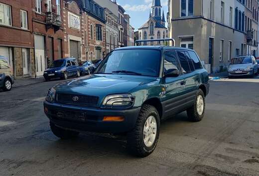 Toyota 2.0i 4x4