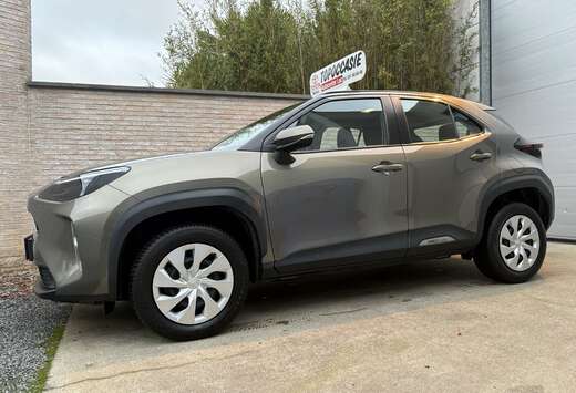 Toyota 1.5i VVT-i DYNAMIC HYBRID AT/ 17650KM/ €1980 ...