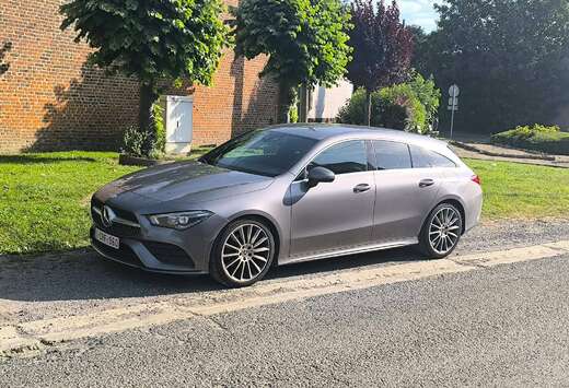 Mercedes-Benz CLA 200 AMG Line