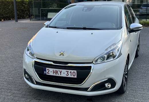 Peugeot PureTech 110 Stop & Start Tech Edition