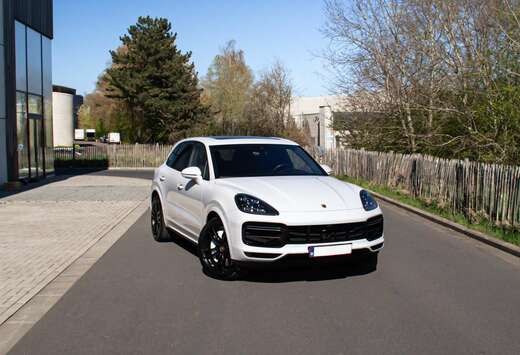 Porsche Cayenne 4.0 Bi-Turbo V8 Tiptronic