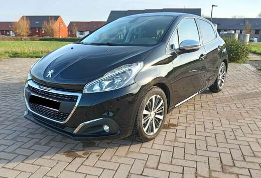 Peugeot 208 PureTech 110 Stop