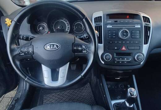Kia Cee\'d 1.6 CRDi Edition ISG EcoDynamics DPF