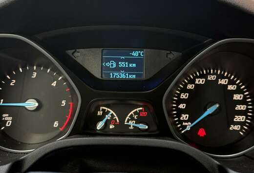 Ford 1.6 TDCi DPF Titanium