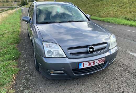 Opel Signum 1.9 DTH CDTi Elegance