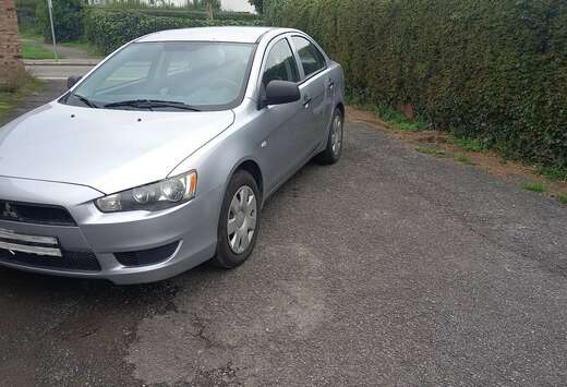 Mitsubishi 2.0 DI-D Inform