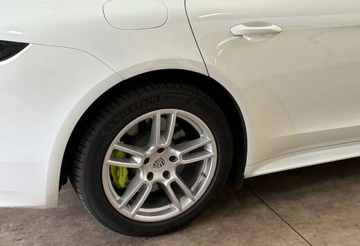 Porsche Panamera S E-Hybrid