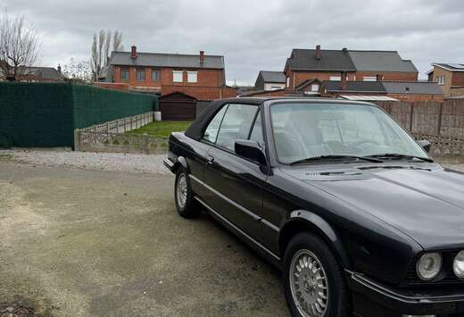 BMW E30 Cabrio