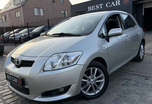 Toyota 1.33i VVT-i * Navi * Benzine