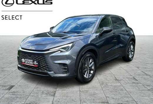 Lexus 1.5 Hyb Base + comfort pack