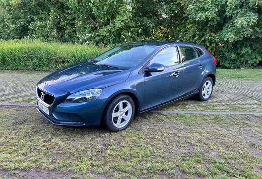 Volvo V40 2.0 D2 Edition AdBlue (EU6d-TEMP)