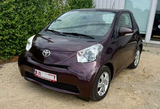 Toyota iQ 1.0i VVT-i Luna Multidrive