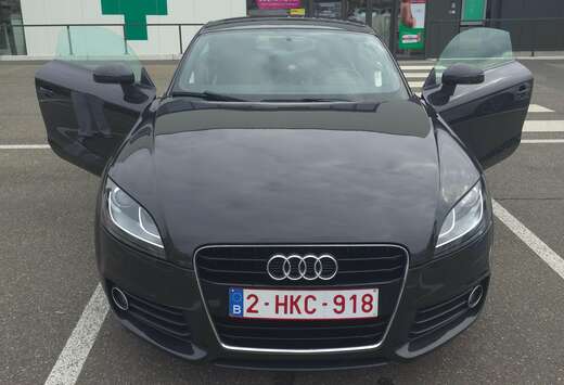 Audi Audi TT 1.8 TFSI 213 ch Ligne double inox Akra
