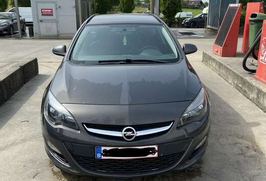 Opel Sports Tourer 1.7 CDTi Cosmo DPF