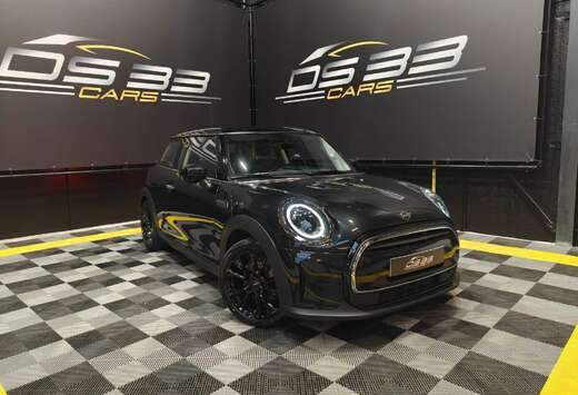 MINI Mini 1.5 AUTOMAAT/JCW 17\
