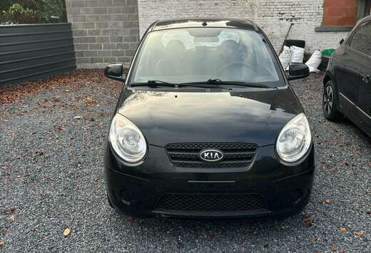 Kia 1.0i EX