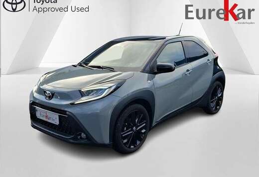 Toyota 1.0 VVT-I BLACK EDITION CVT