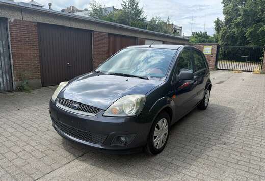 Ford Fiesta 1.6i 16v Trend - EXPORT