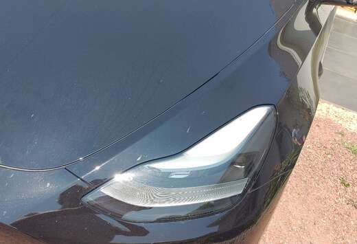 Tesla Model Y 72.5 kWh Dual Motor Long Range (324 kW)