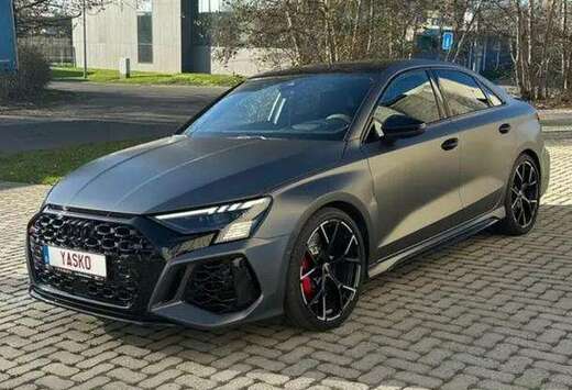 Audi RS3 Sportback 2.5 TFSI Quattro S tronic