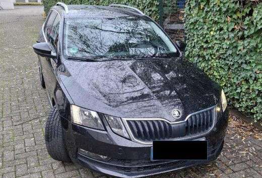 Skoda Octavia Combi 1.6 TDI DSG Clever