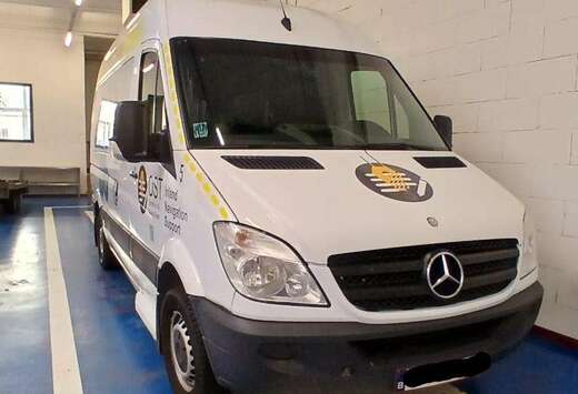 Mercedes-Benz 315 2.1 CDI A3