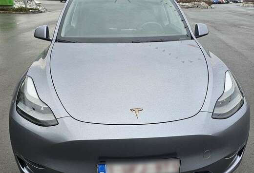 Tesla Long Range Dual Motor AWD