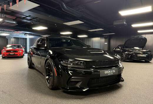 Dodge SRT HELLCAT JAILBREAK