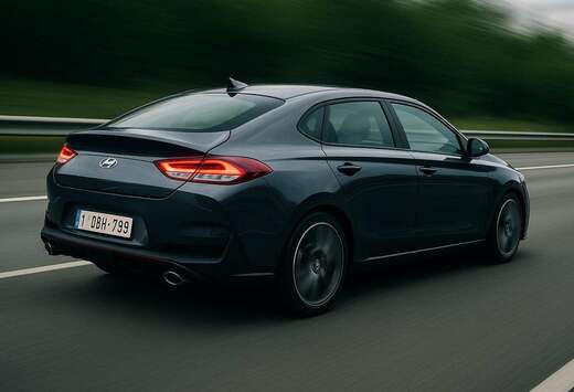 Hyundai i30 Fastback 1.4 T-GDi Shine DCT