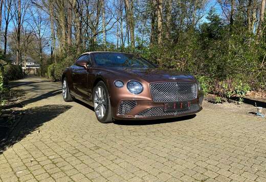 Bentley Continental GTC 4.0 BiTurbo V8