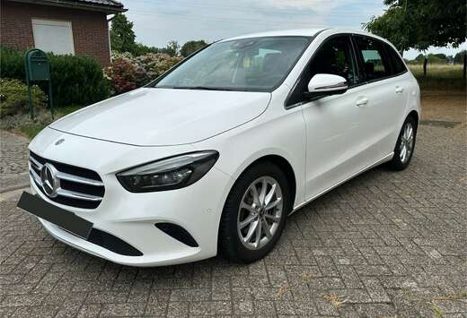 Mercedes-Benz d 4Matic 8G-DCT Progressive