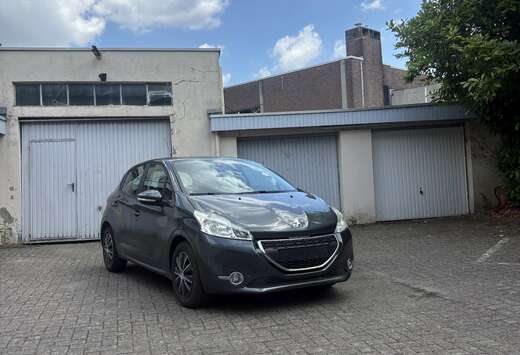 Peugeot Peugeot 208 2013 full option GPS , radar de r ...
