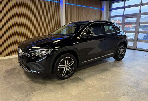 Mercedes-Benz GLA 200 7G-DCT Progressive camera-zetel ...