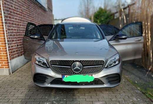 Mercedes-Benz C 200 d 9G-TRONIC AMG Line