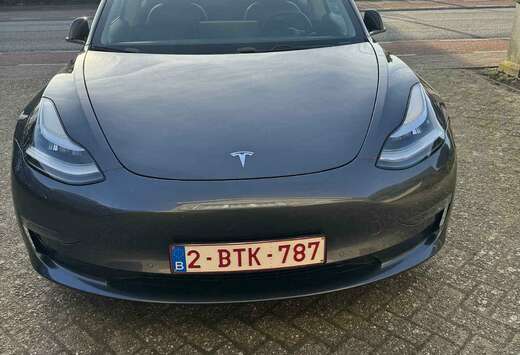 Tesla Model 3 Langstreckenbatterie Hinterradantrieb