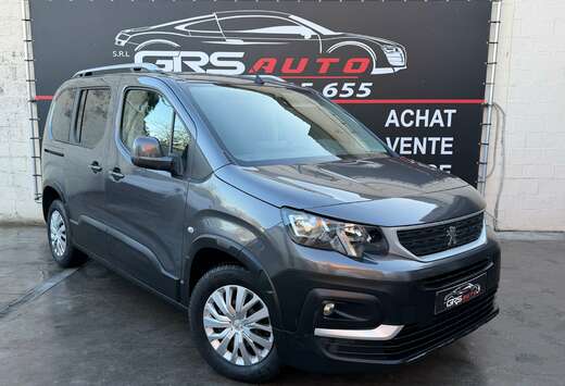 Peugeot 1.5 HDi Standard Allure  NAVI/CARNET/GA.1AN