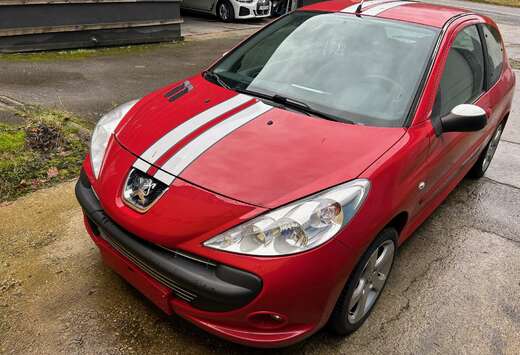 Peugeot 206  1.4i Trendy