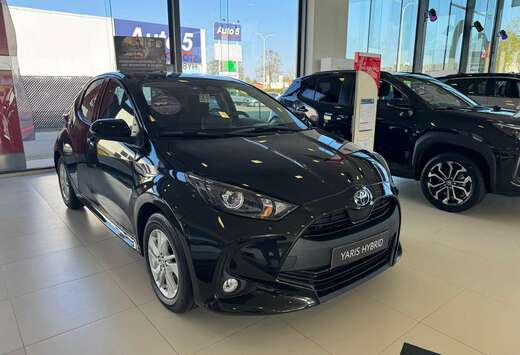 Toyota 1.5 VVT-i Hybrid 85kW Dynamic e-CVT