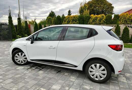 Renault Clio 1.2i Authentique