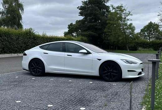 Tesla 100 kWh Dual Motor Long Range