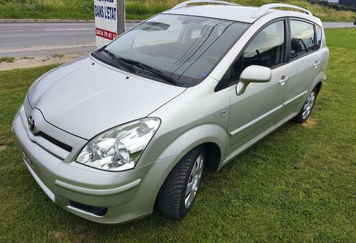 Toyota 1.8i VVT-i 16v Linea Sol