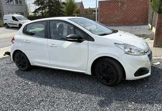 Peugeot 1.2i PureTech Like